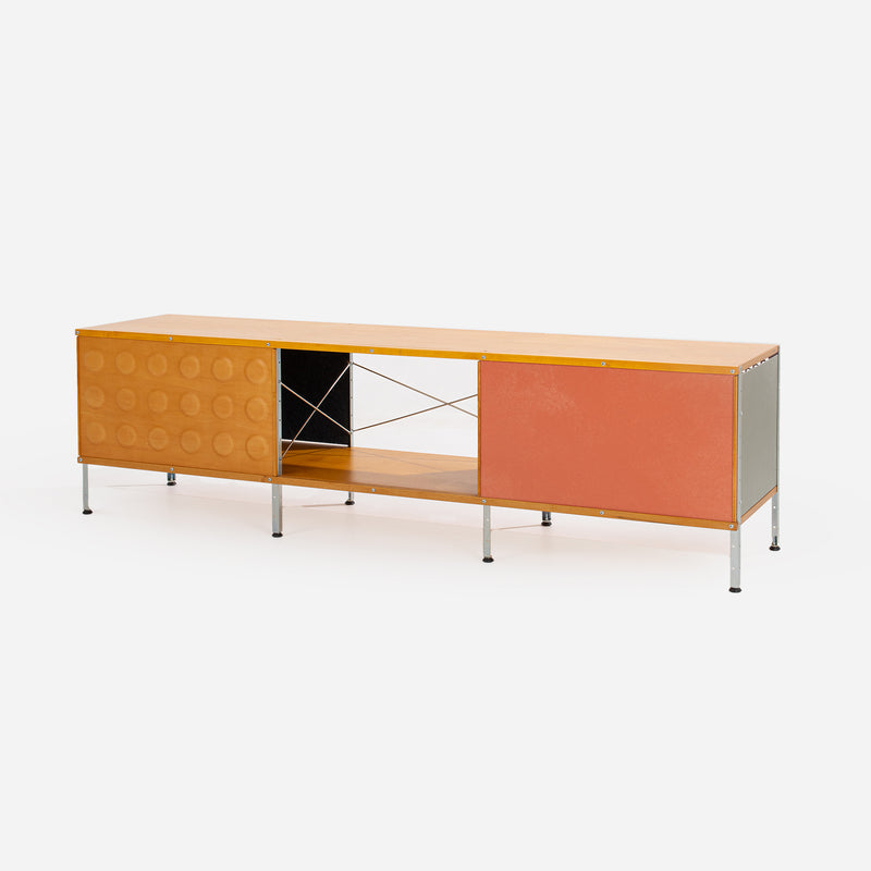 case-study®-custom-storage-unit-130