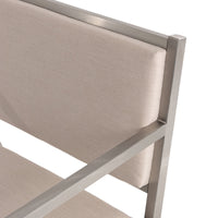 Case Study® Furniture アーム付きステンレス ダイニングチェア - 布張り