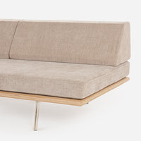 Case Study® Straight Leg Daybed