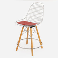 Vinyl: Classic American Beauty Dowel Counter Swivel - Maple - Chrome Wire