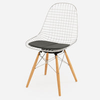 Vinyl: Classic Spruce Dowel Swivel - Maple - Chrome Wire