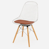 Vinyl: Classic Persimmon Dowel Swivel - Maple - Chrome Wire