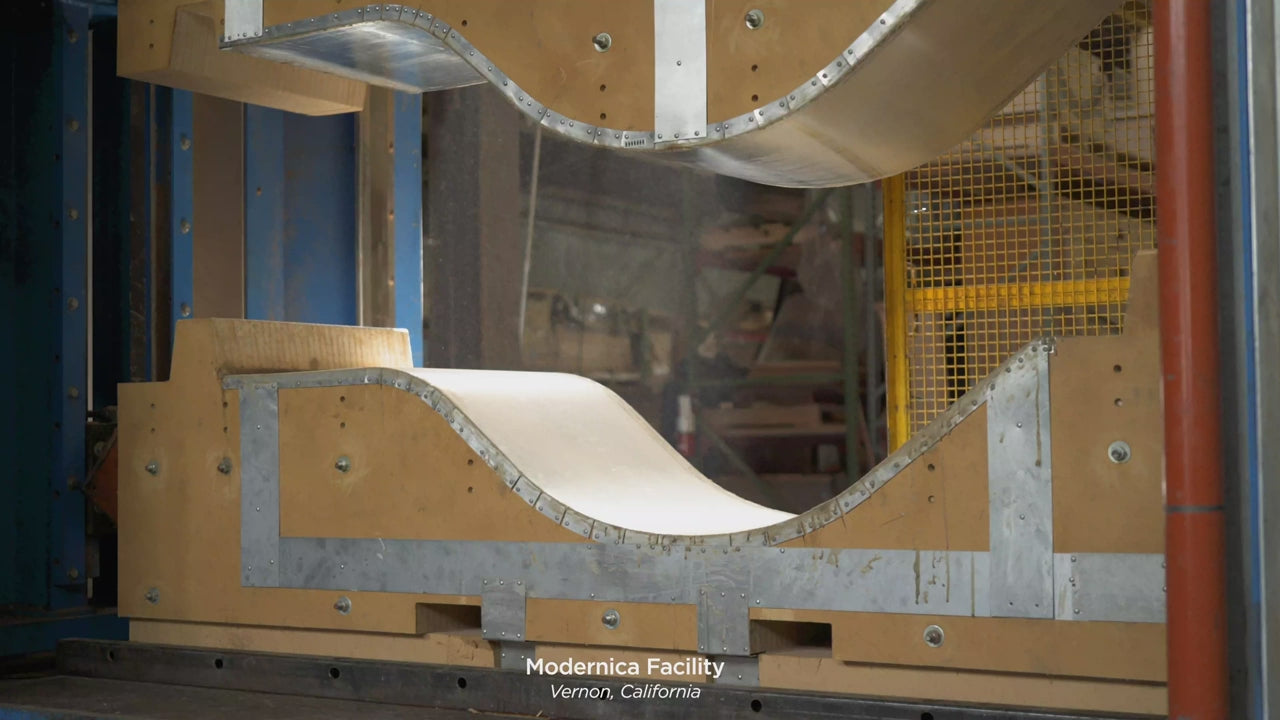 Load video: Brasilia Chaise