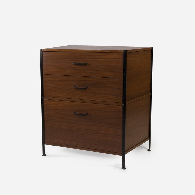 case-study®-custom-storage-unit-210
