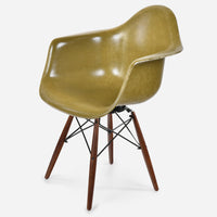 Walnut - Black Wire Olive