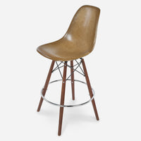 Walnut - Black Wire Pumpernickel