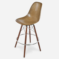 Walnut - Chrome Wire Pumpernickel