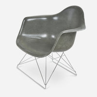 Low Rod Chrome Base Elephant