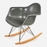 Maple Rocker - Black Wire Elephant