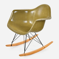 Maple Rocker - Black Wire Olive