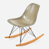 Maple Rocker - Black Wire Pebble