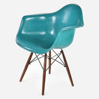 Walnut - Black Wire Peacock