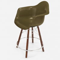 Walnut - Chrome Wire Olive