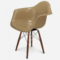 Walnut - Chrome Wire Pebble