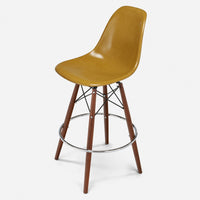 Walnut - Black Wire Mustard