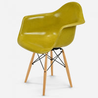 Maple - Black Wire Pickle