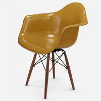 Walnut - Black Wire Mustard