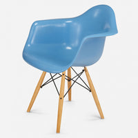 Maple - Black Wire Baby Blue