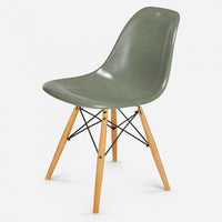 Maple - Black Wire Moss