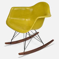 Walnut Rocker - Black Wire Pickle