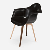 Walnut/Maple Jet Black