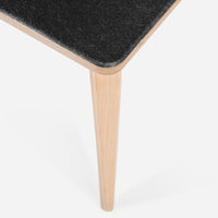 Natural Maple Jet Black